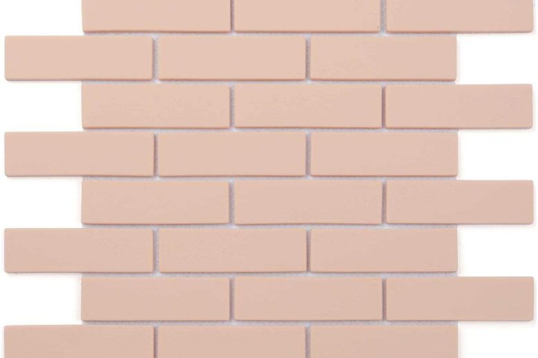 Affordable custom glass subway tiles for renovations (1)