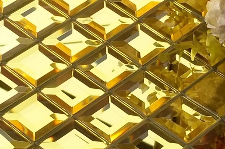 Custom glass mosaic tiles tailored to your style (4)