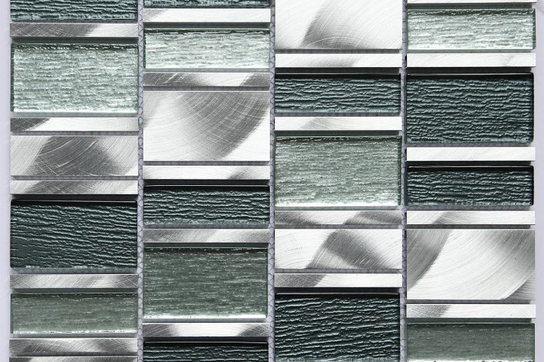 Custom glass subway tiles for artistic expressions (1)