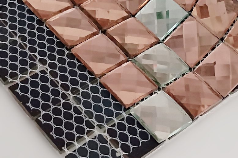 Discover the beauty of custom glass mosaic tiles (5)