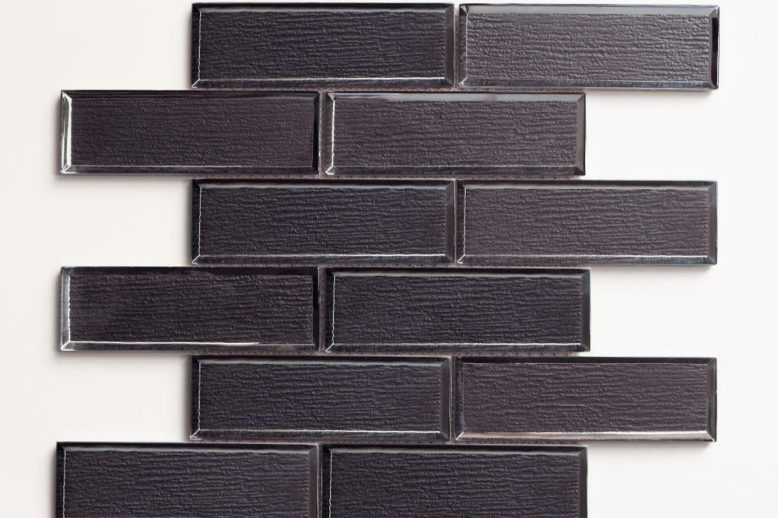 Stylish custom glass subway tiles for any room (5)